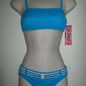 Rare 2-Peice Fashion Bikini Swimsuit Set